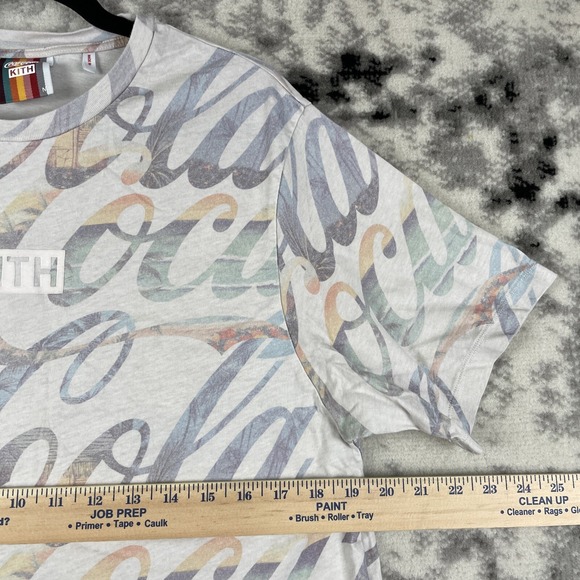 Kith Coca Cola Shirt Womens Size Medium CROPPED/CUT Casaul Comfort‎ - Picture 3 of 11
